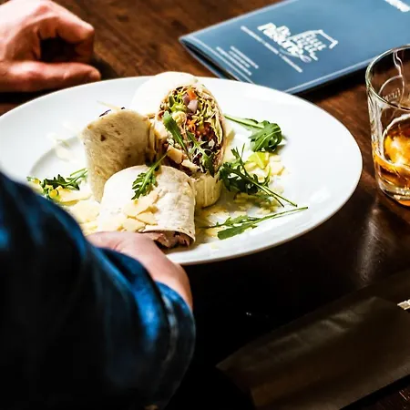 Nocleg ze śniadaniem De Pastorie 4*