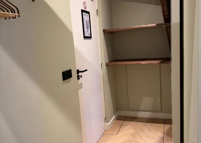 De Pastorie Oda ve Kahvaltı 4*