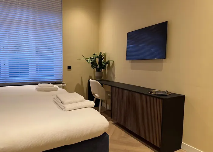 De Pastorie فندق مبيت وإفطار رورموند