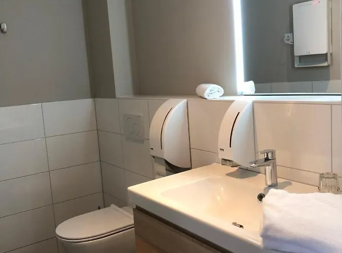 De Pastorie فندق مبيت وإفطار رورموند